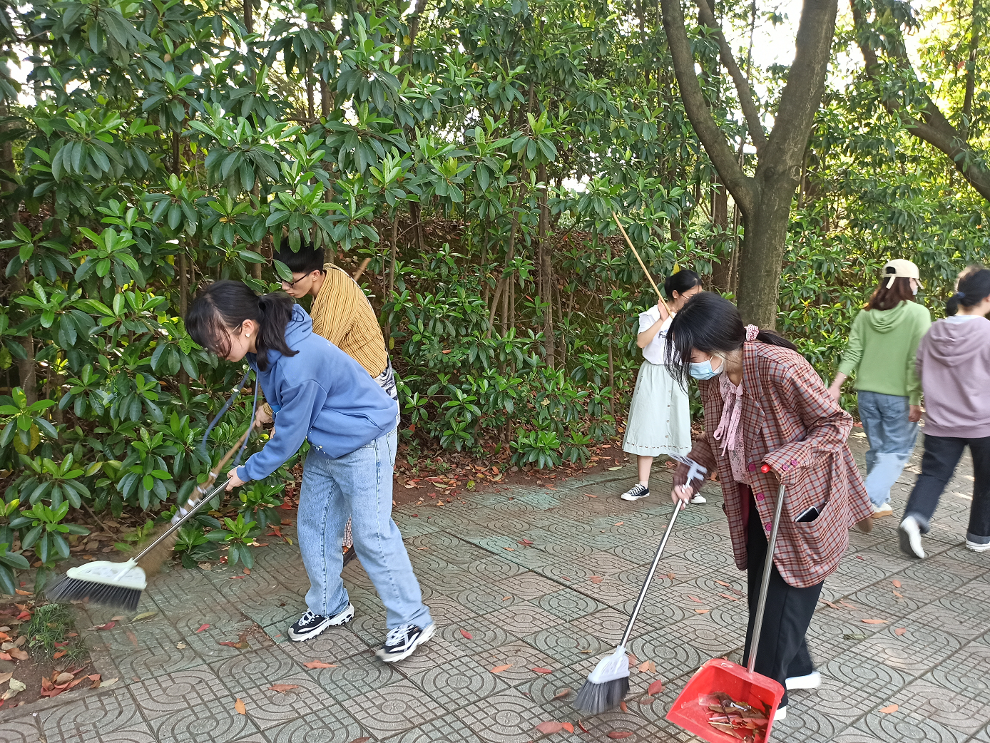 20a1200558964f97a8f21372d163b8ac.png 20a1200558964f97a8f21372d163b8ac.png