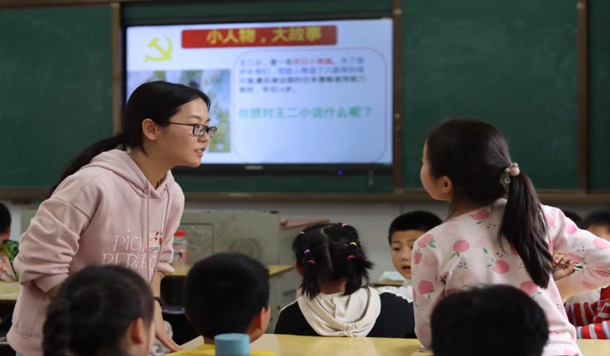 2cda759f90cb455a98ee8aa841e73779.png 2cda759f90cb455a98ee8aa841e73779.png