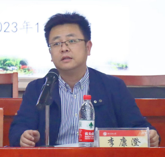 579005e6ef004f28883b5423c03e7201.png 579005e6ef004f28883b5423c03e7201.png