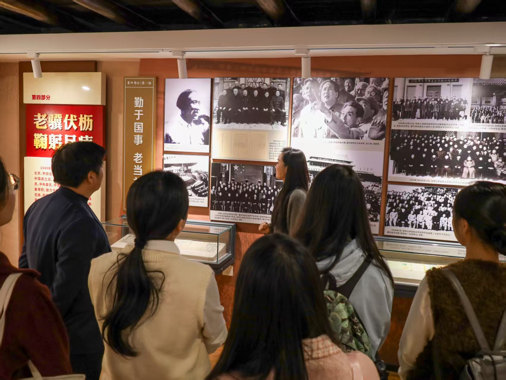 f81b081a1ee746b5af48daabb89a19af.jpg f81b081a1ee746b5af48daabb89a19af.jpg